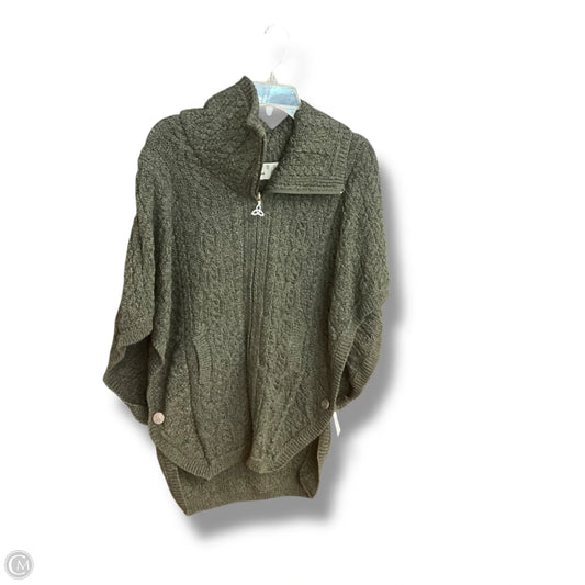 Poncho By Clothes Mentor In Green, Size: S