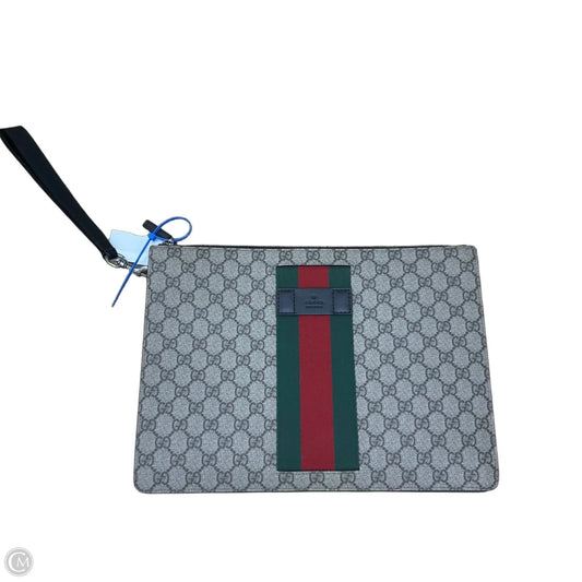 Wristlet Luxury Designer By Gucci, Size: Large