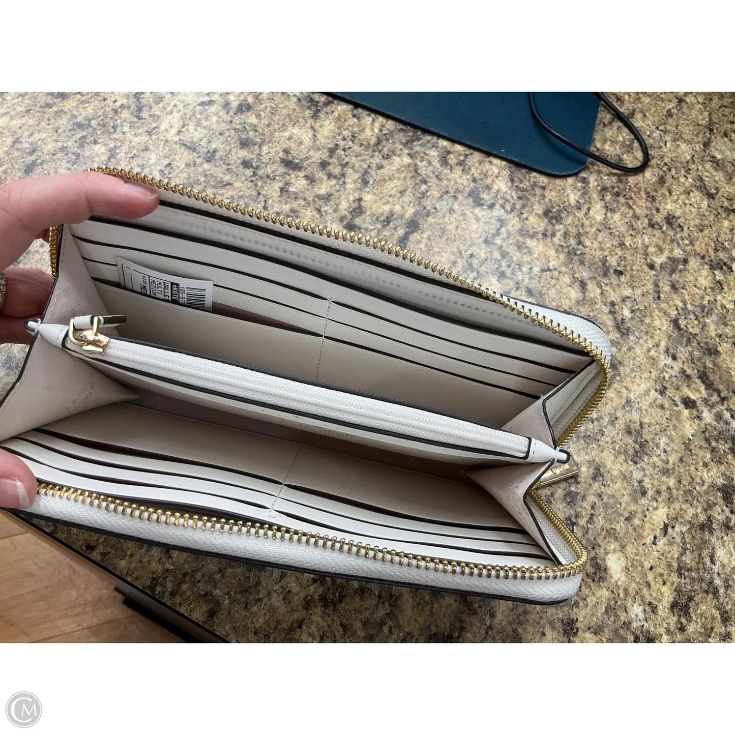 Wallet Designer By Kate Spade, Size: Medium