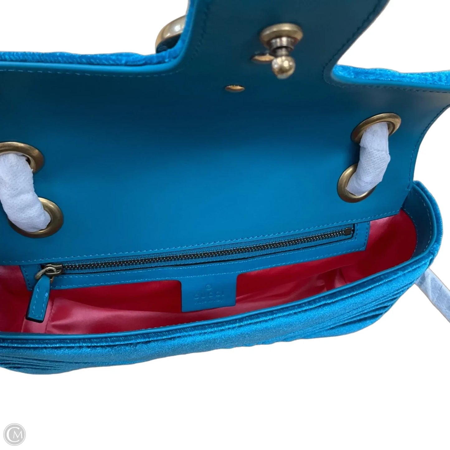 Crossbody Luxury Designer By Gucci, Size: Medium