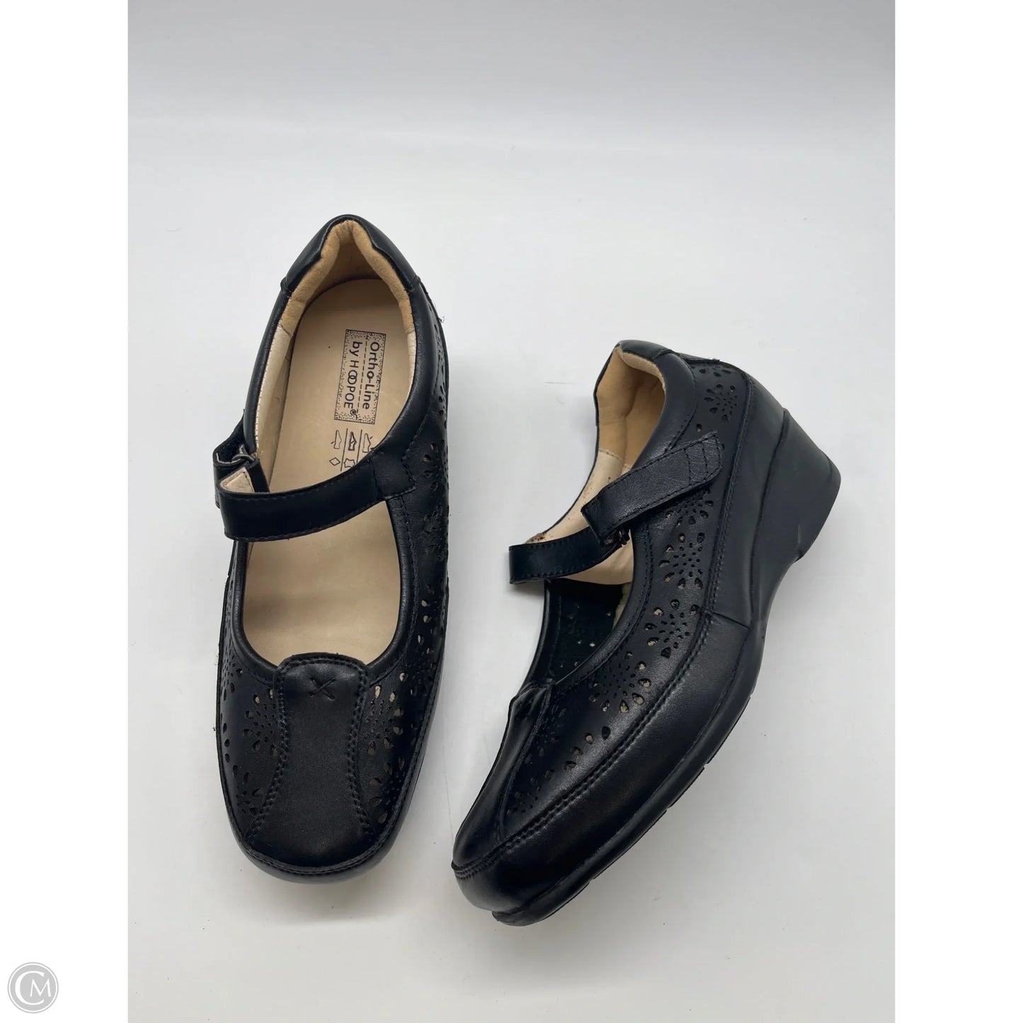 Shoes Flats By Clothes Mentor In Black, Size: 6
