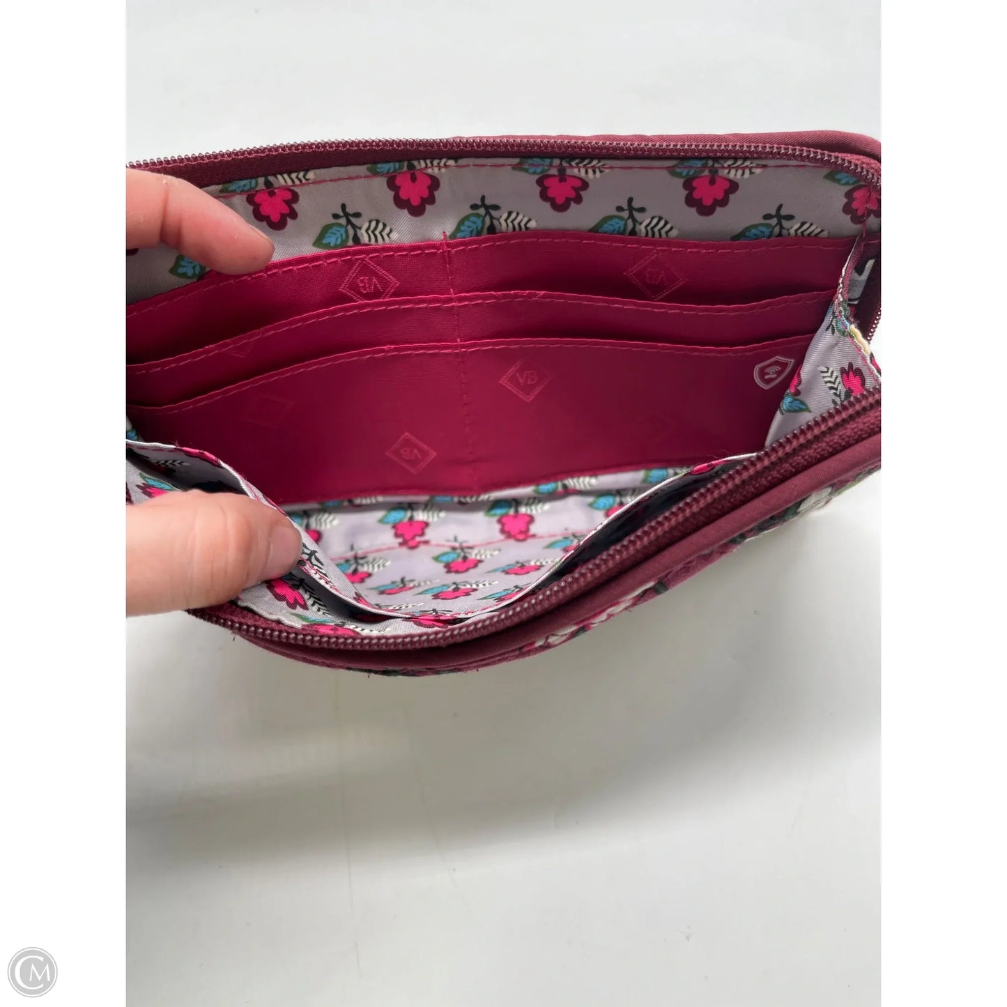 Wristlet By Vera Bradley, Size: Small