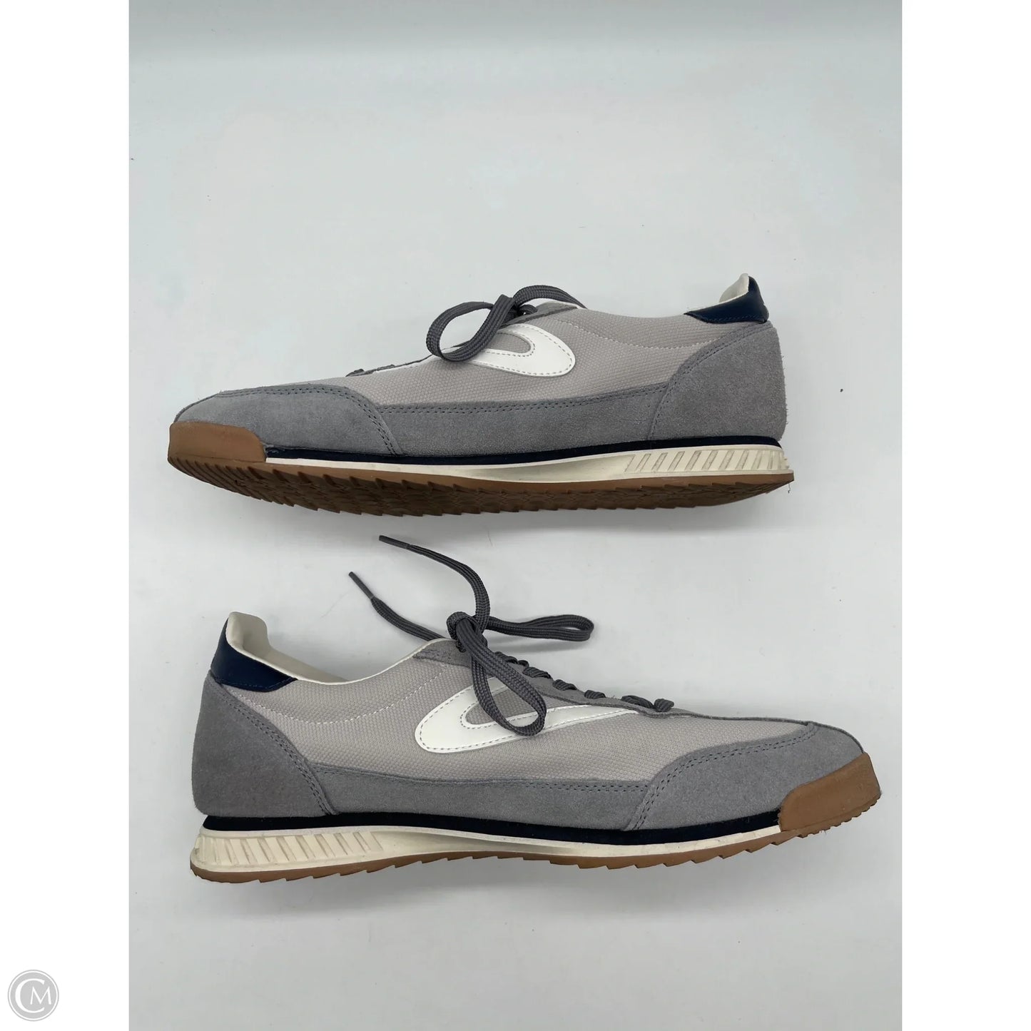 Shoes Athletic By Cmb In Grey, Size: 11