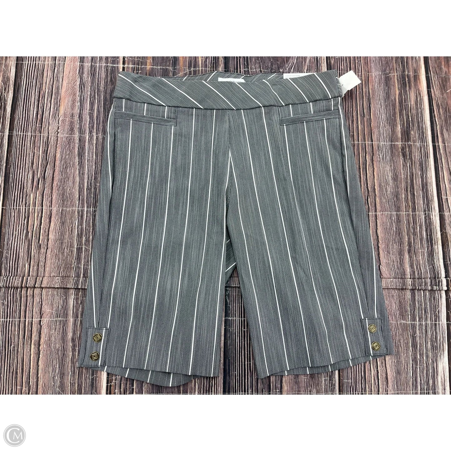 Shorts By Liz Claiborne In Grey, Size: 10
