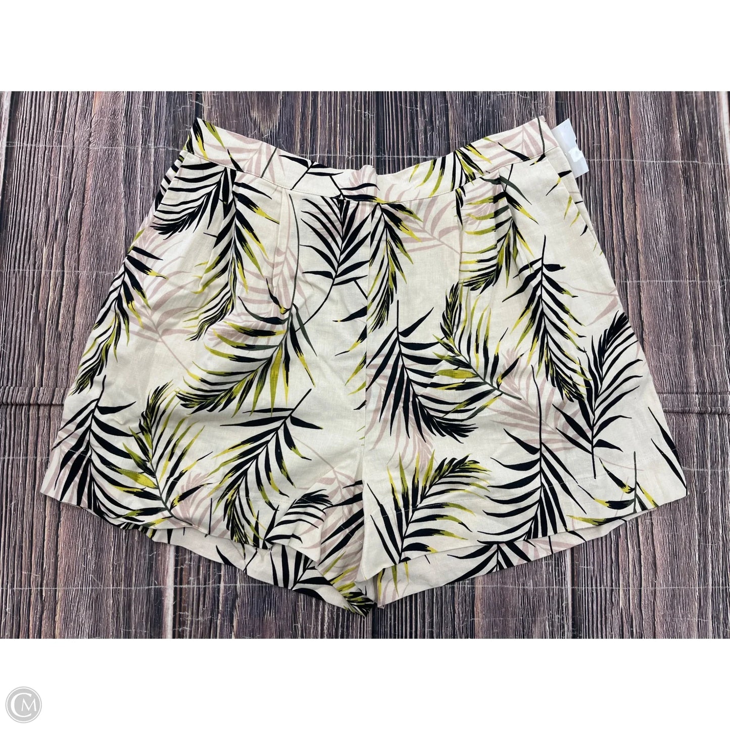Shorts By Ophelia Roe In Cream, Size: L