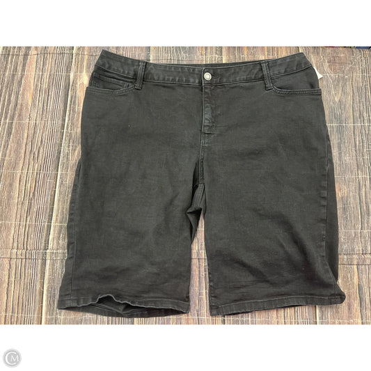 Shorts By St Johns Bay In Black, Size: 20