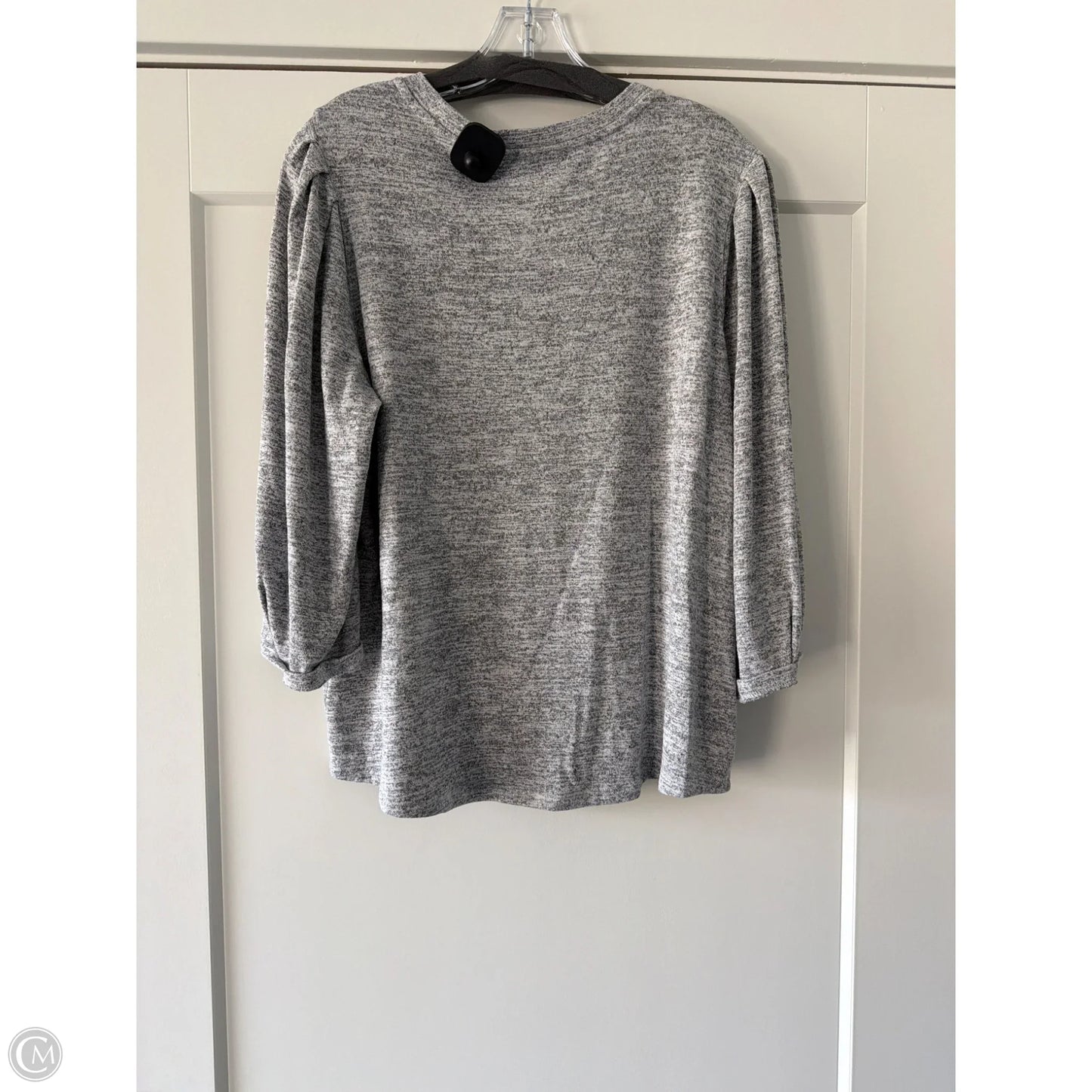 Top Long Sleeve By Chicos In Grey, Size: L