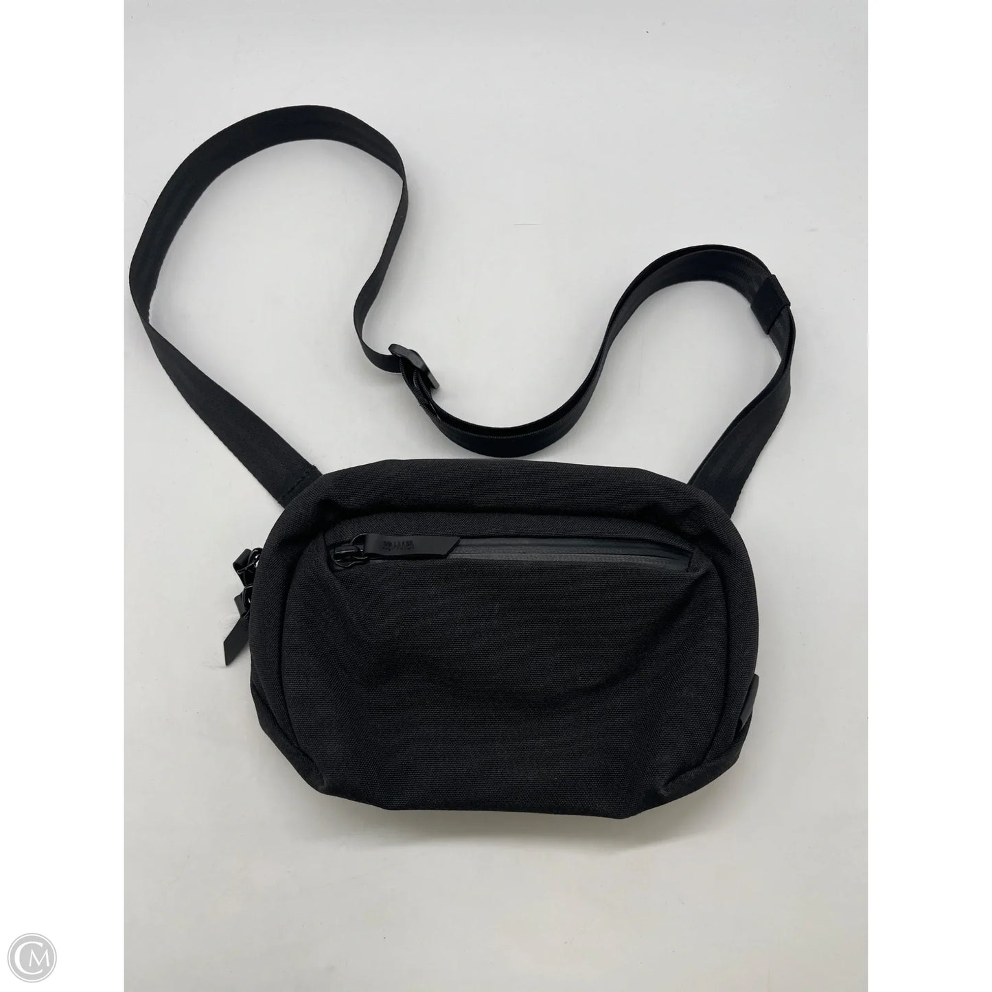 Crossbody By Cmc, Size: Small
