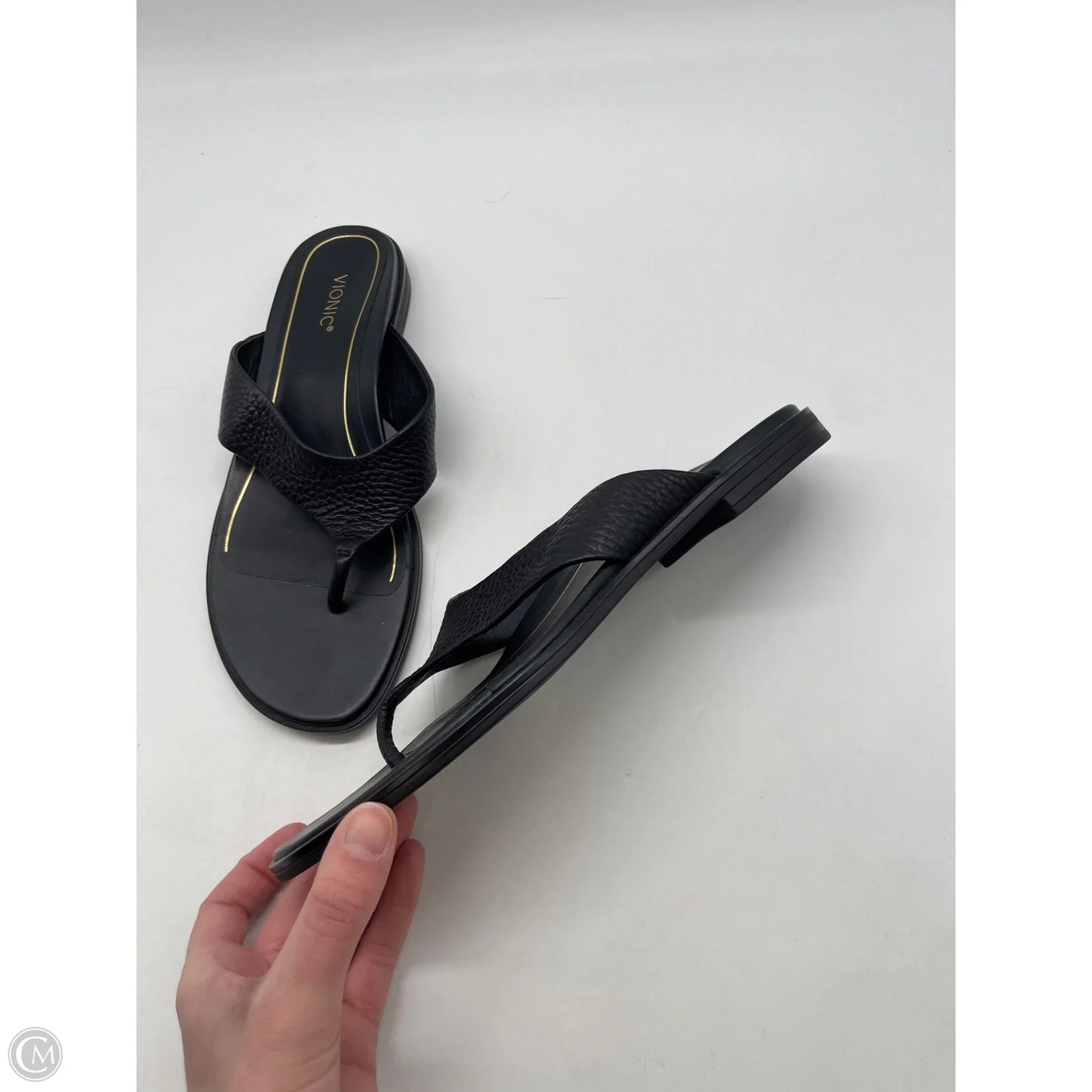 Sandals Flats By Vionic In Black, Size: 10