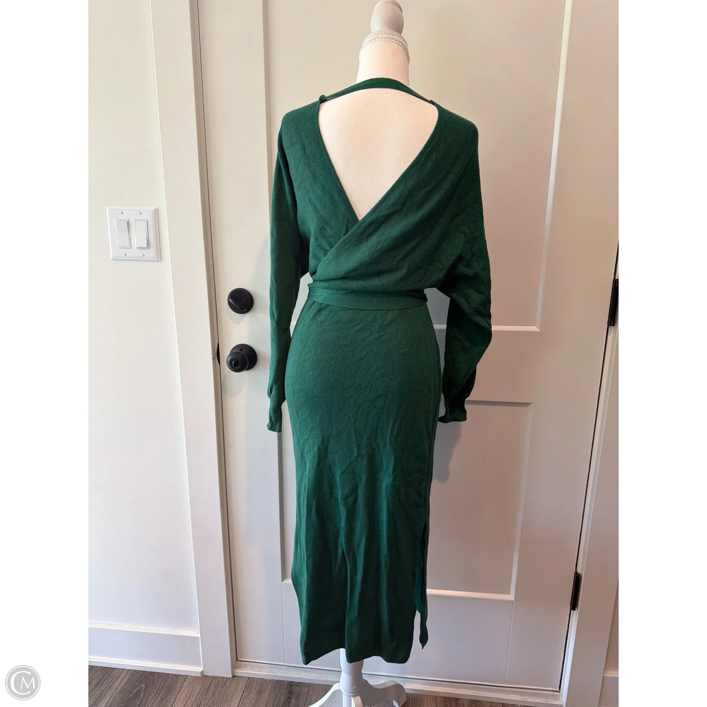 Dress Sweater By Clothes Mentor In Green, Size: S
