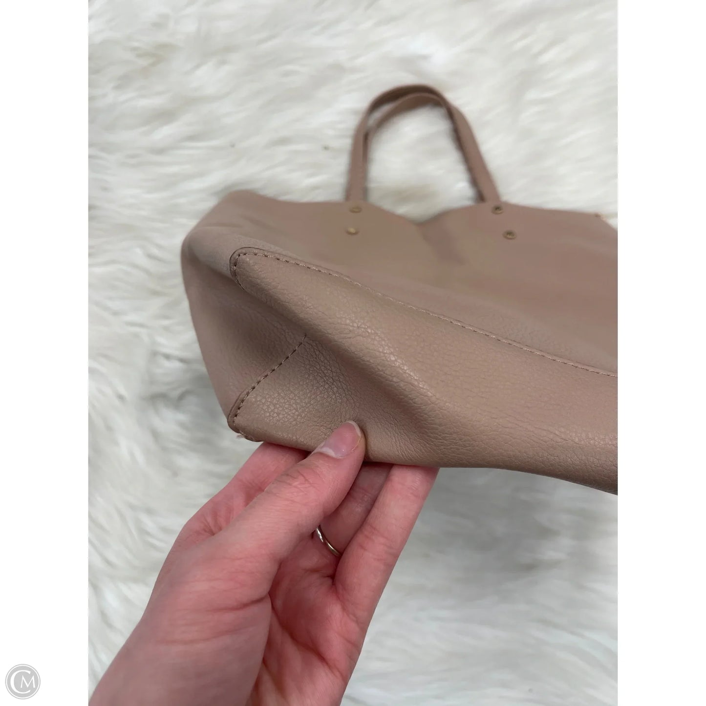 Handbag By Clothes Mentor, Size: Medium