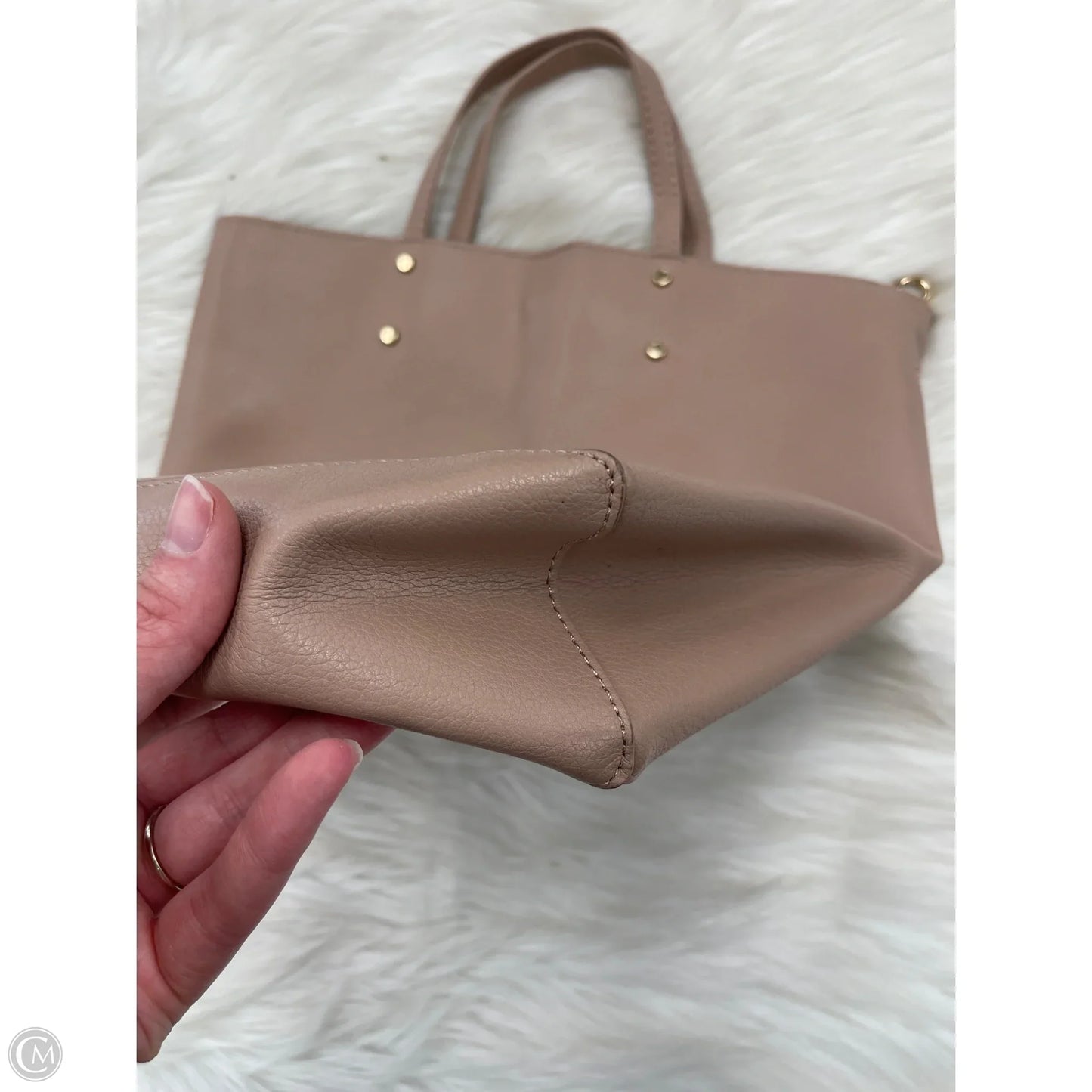 Handbag By Clothes Mentor, Size: Medium