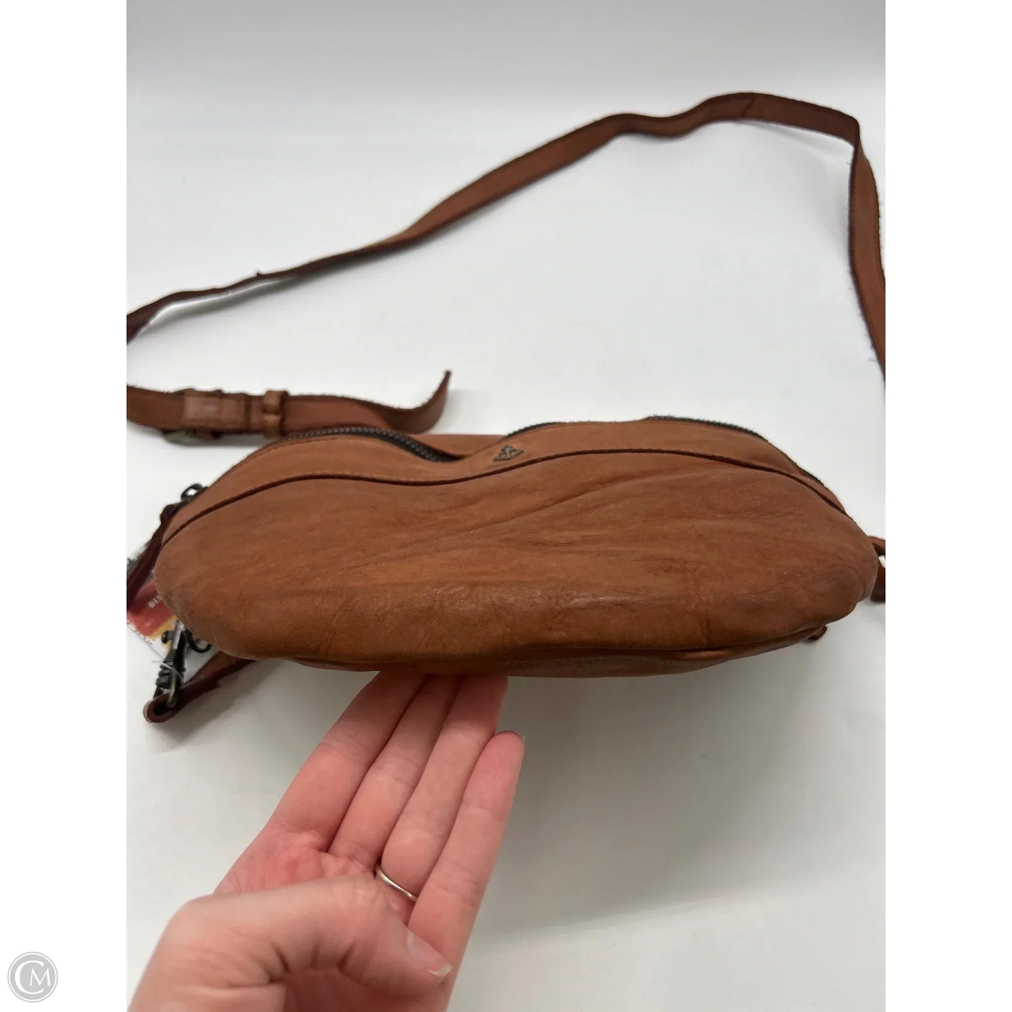 Crossbody Leather By Cmb, Size: Large