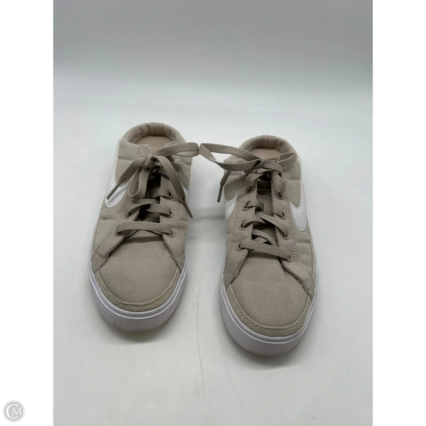 Shoes Sneakers By Nike In Tan, Size: 8