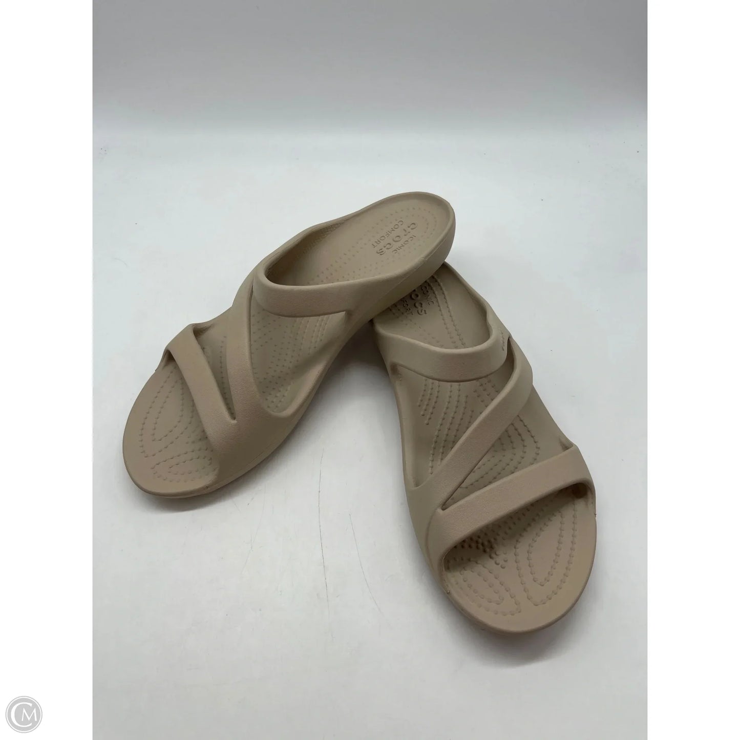 Sandals Flats By Crocs In Tan, Size: 9