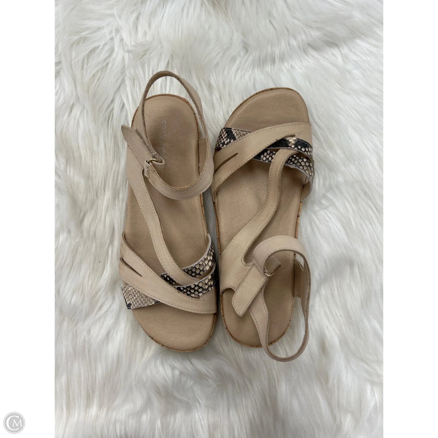 Sandals Flats By Easy Spirit In Tan, Size: 7.5