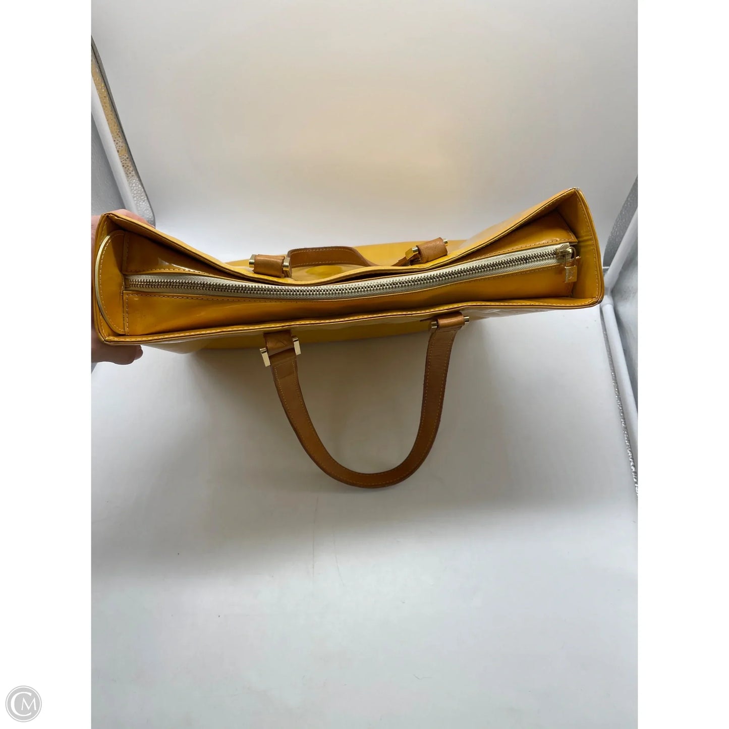Handbag Luxury Designer By Louis Vuitton, Size: Large