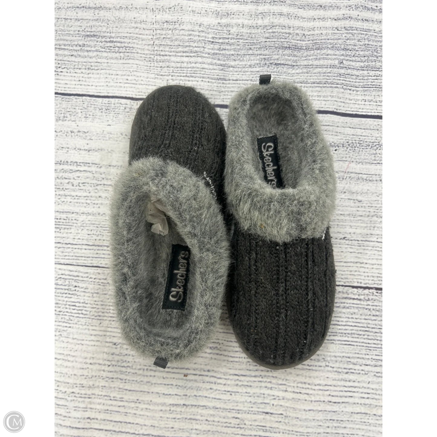 Shoes Flats By Skechers In Grey, Size: 7