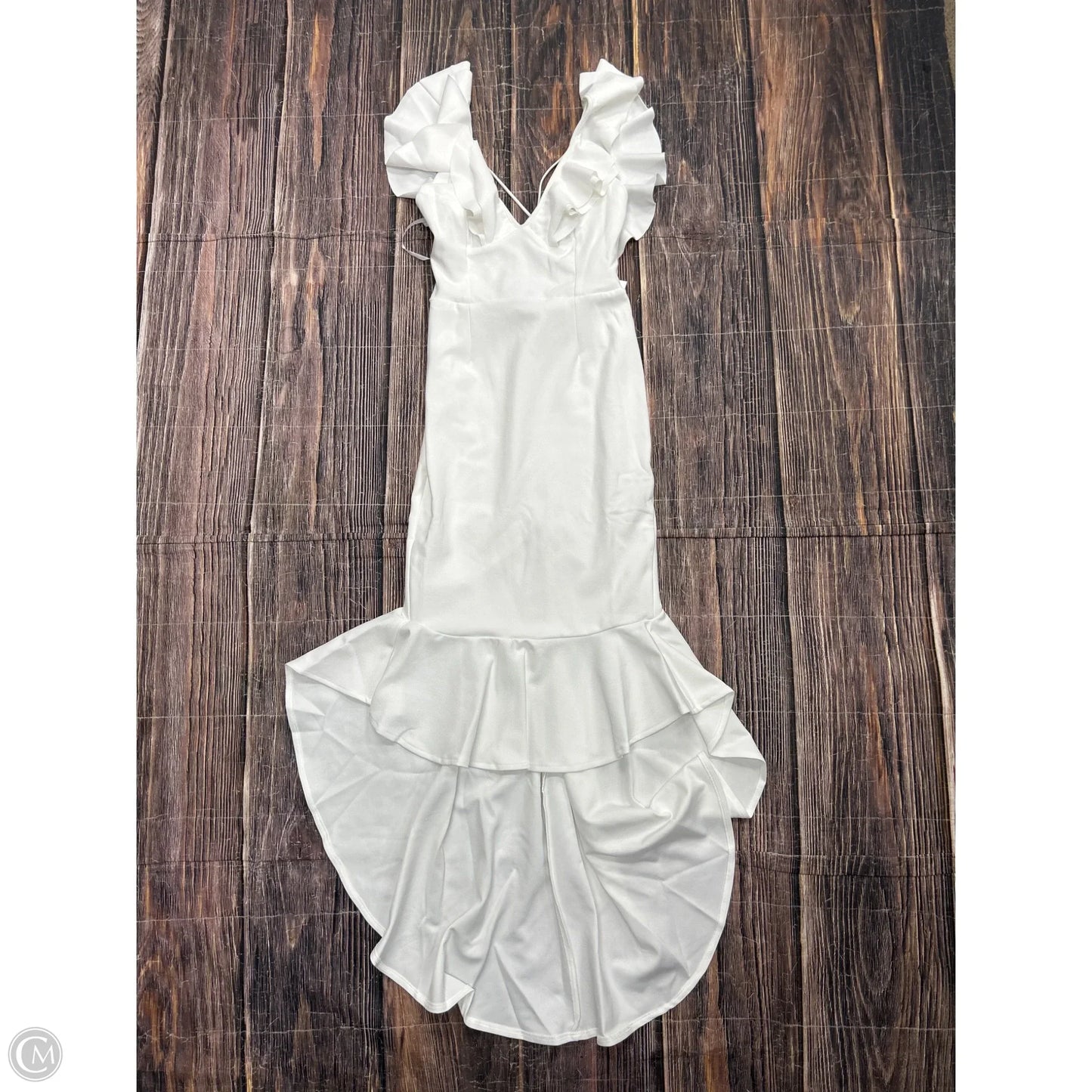 Dress Casual Maxi By Clothes Mentor In White, Size: M
