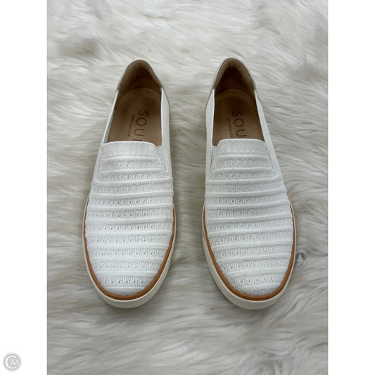 Shoes Sneakers By Naturalizer In White, Size: 8