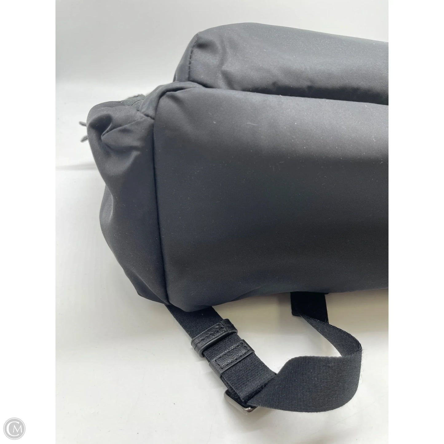 Backpack Designer By Tumi, Size: Medium