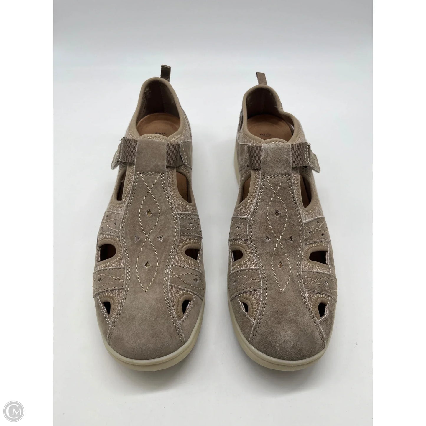 Shoes Flats By Earth Origins In Beige, Size: 10
