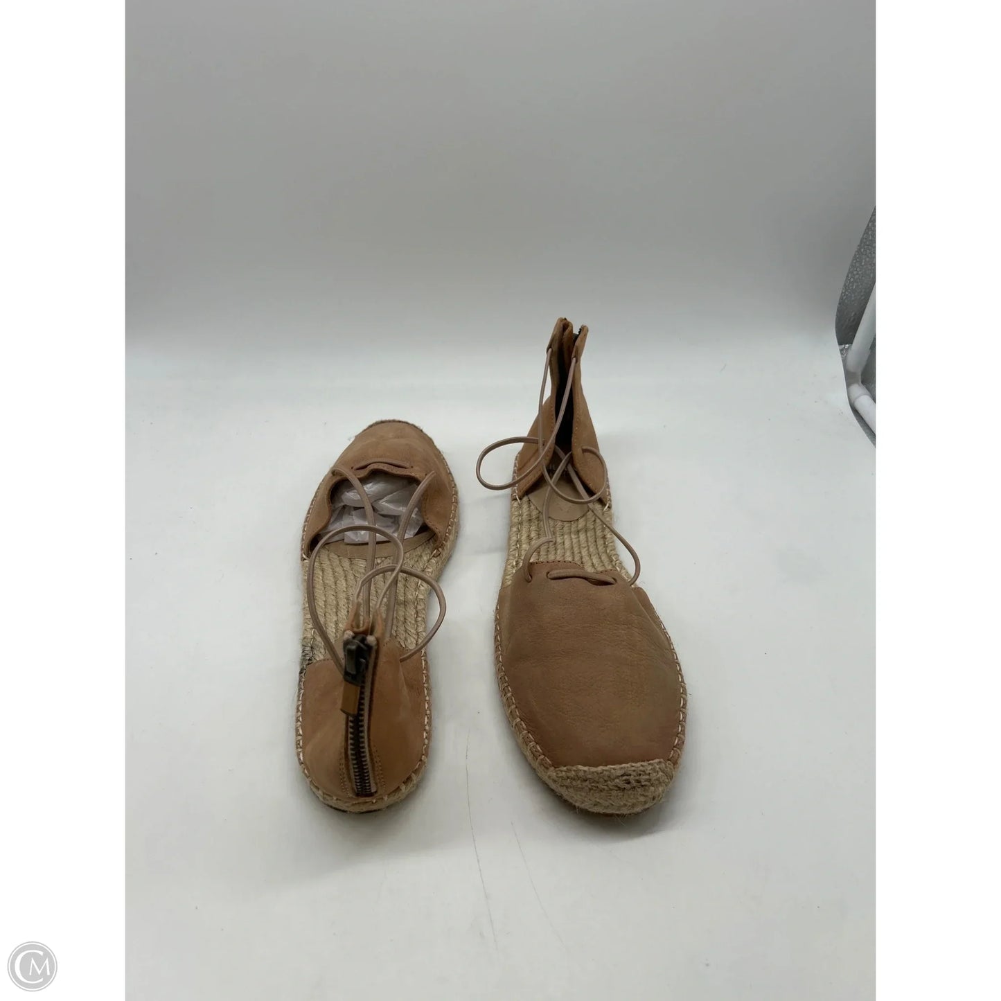 Sandals Flats By Eileen Fisher In Beige, Size: 9