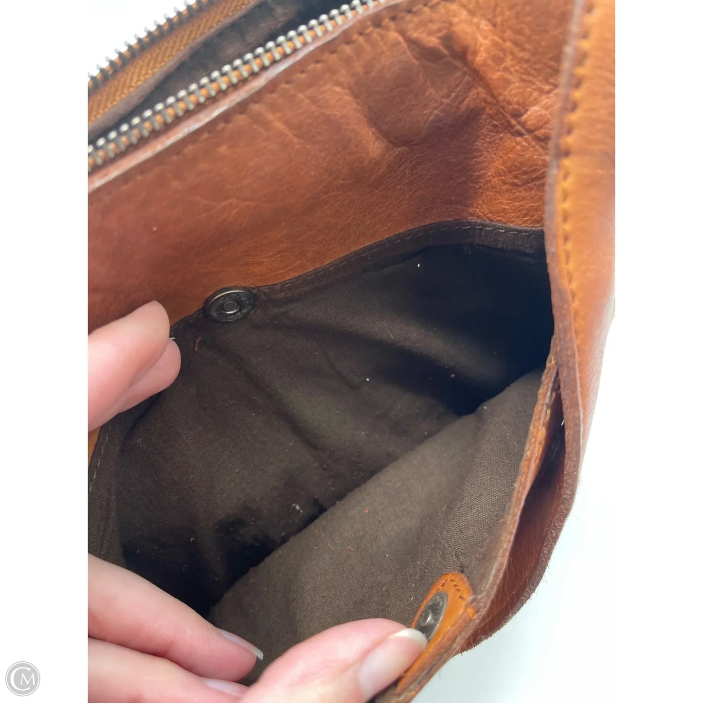Crossbody Leather By Clothes Mentor, Size: Medium