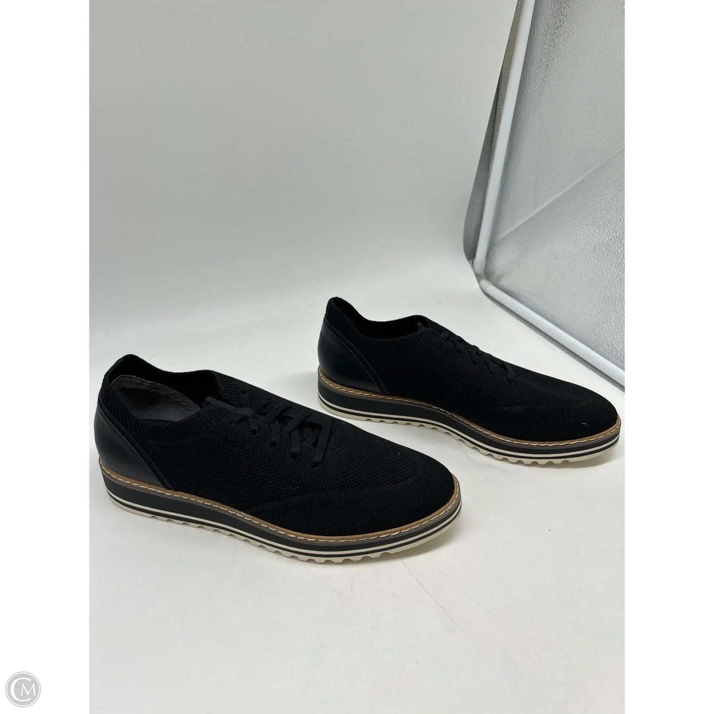 Shoes Sneakers By Me Too In Black, Size: 9