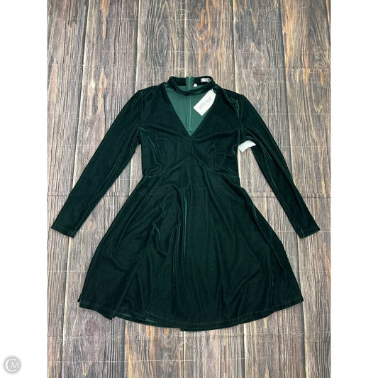 Dress Party Short By Clothes Mentor In Green, Size: M