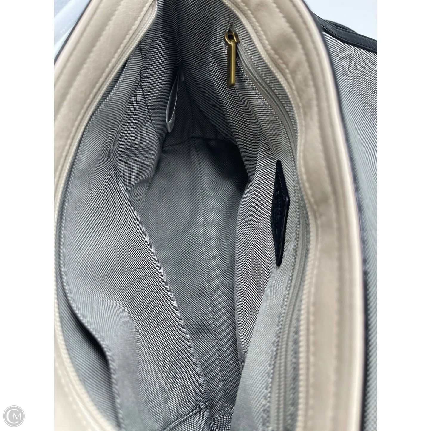 Handbag By Fossil, Size: Medium