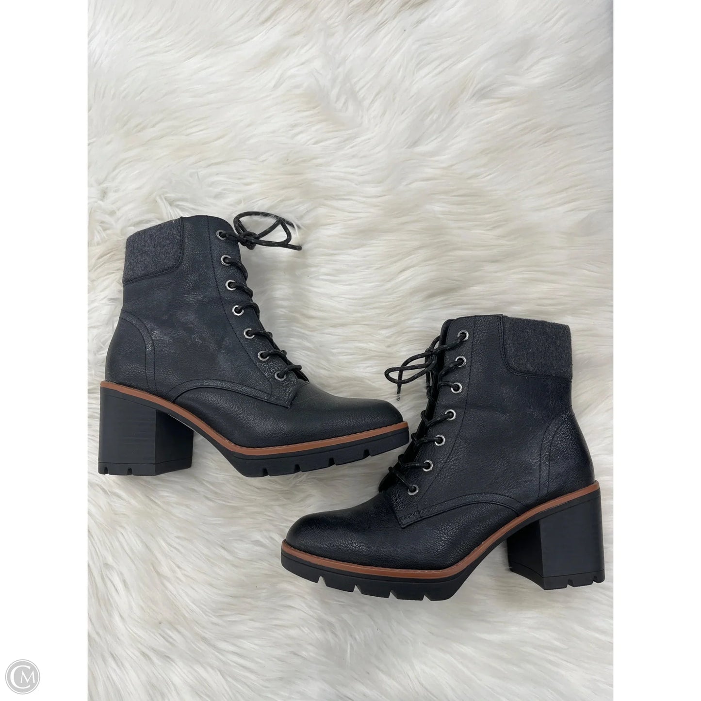 Boots Ankle Heels By Naturalizer In Black, Size: 9.5