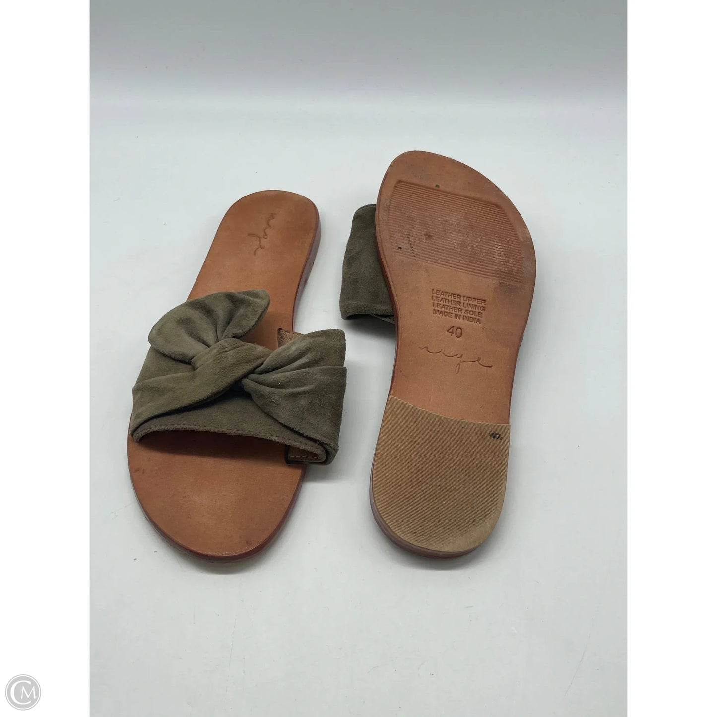 Sandals Flats By Clothes Mentor In Green, Size: 9.5