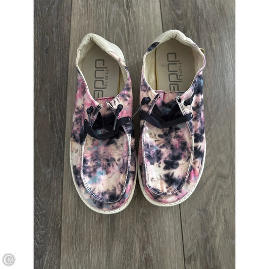 Shoes Flats By Hey Dude In Pink, Size: 9