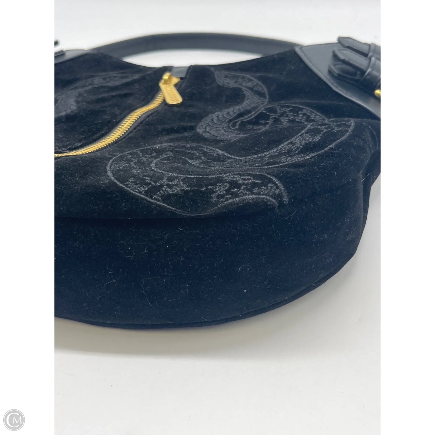 Crossbody By Clothes Mentor, Size: Medium