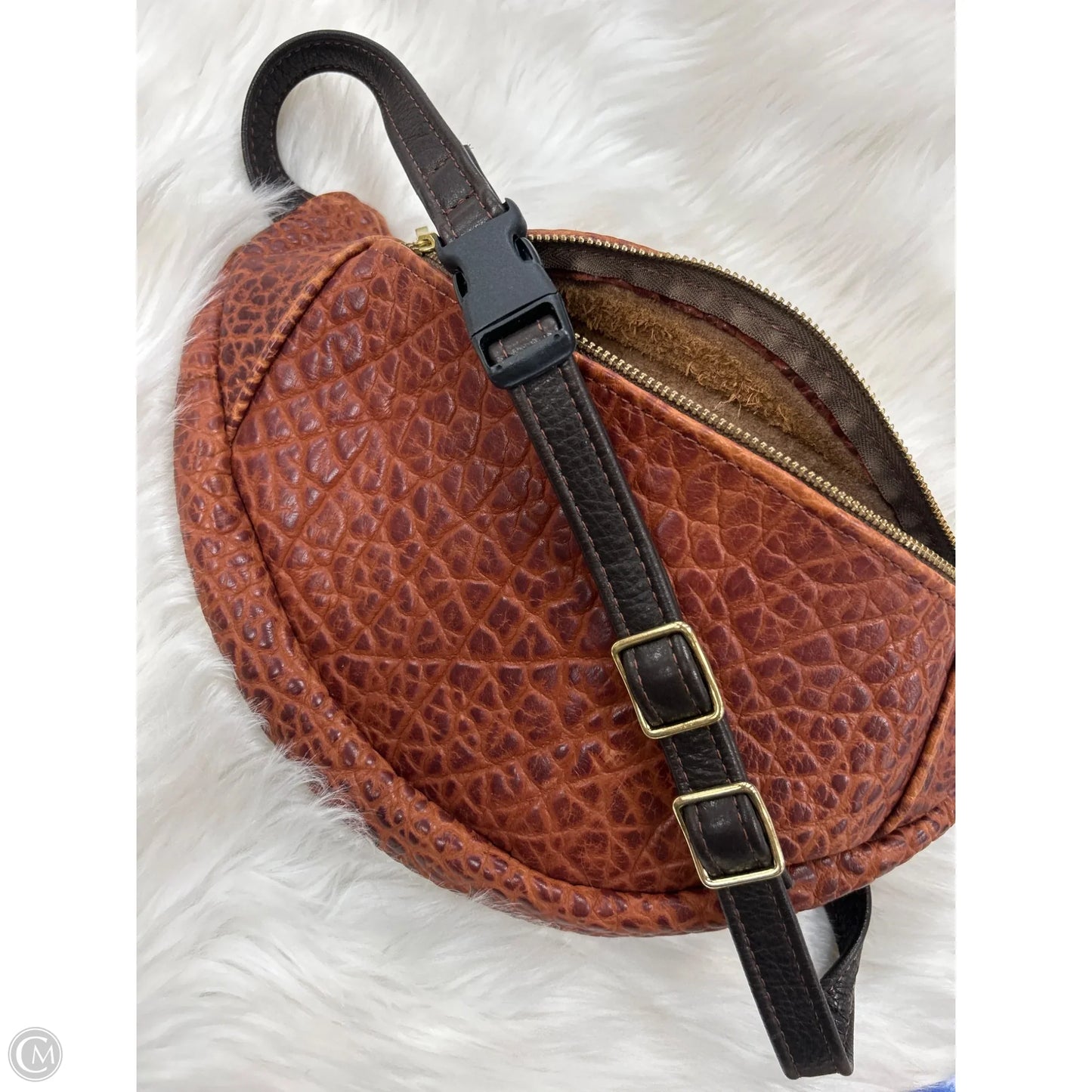 Belt Bag Leather By Clothes Mentor, Size: Large