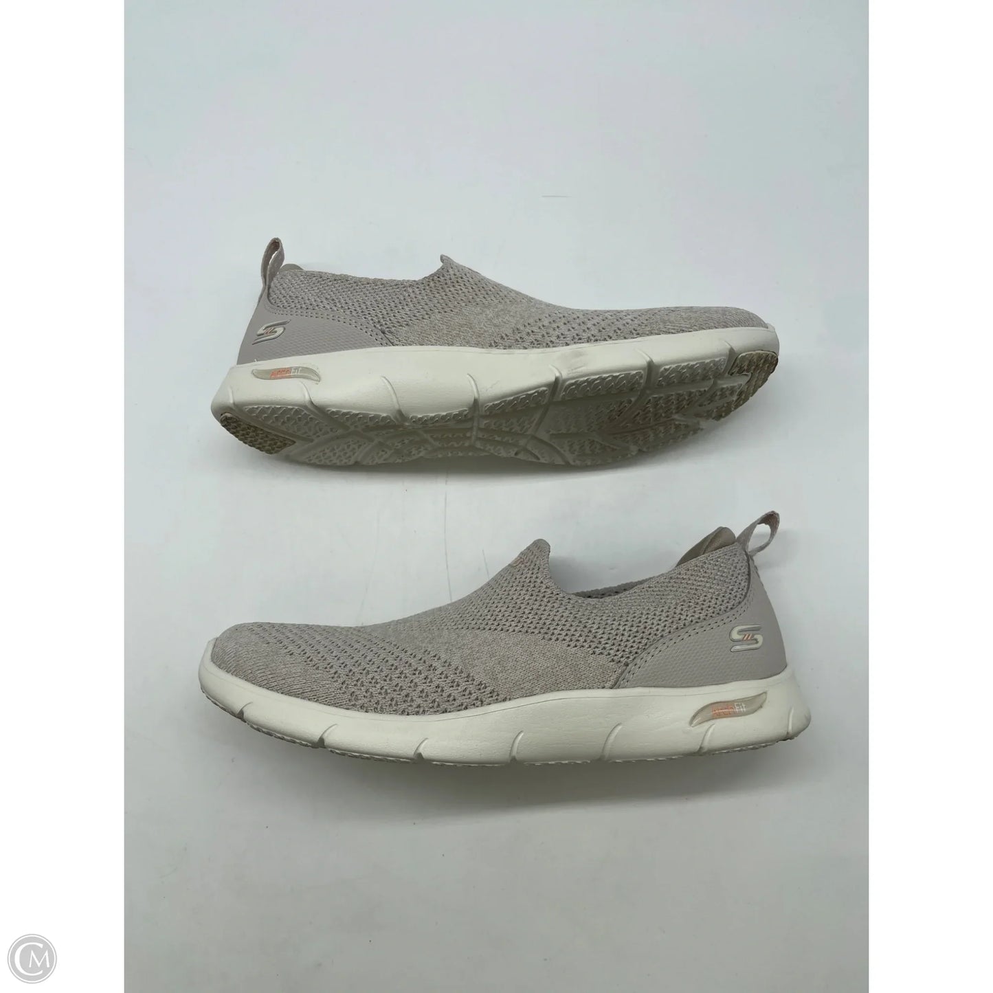 Shoes Athletic By Skechers In Cream, Size: 6