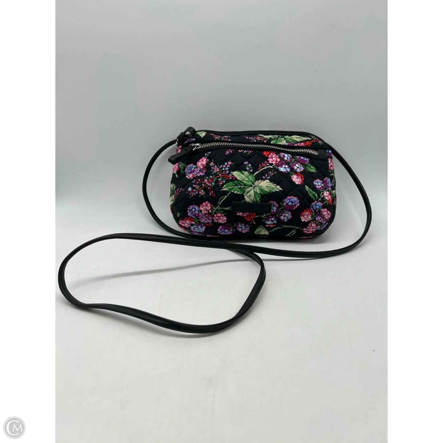 Handbag By Vera Bradley, Size: Small