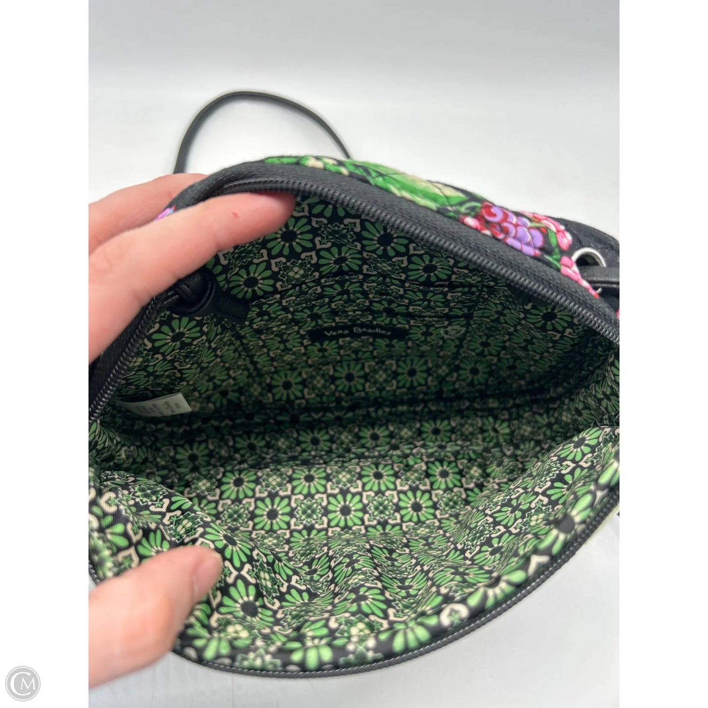 Handbag By Vera Bradley, Size: Small