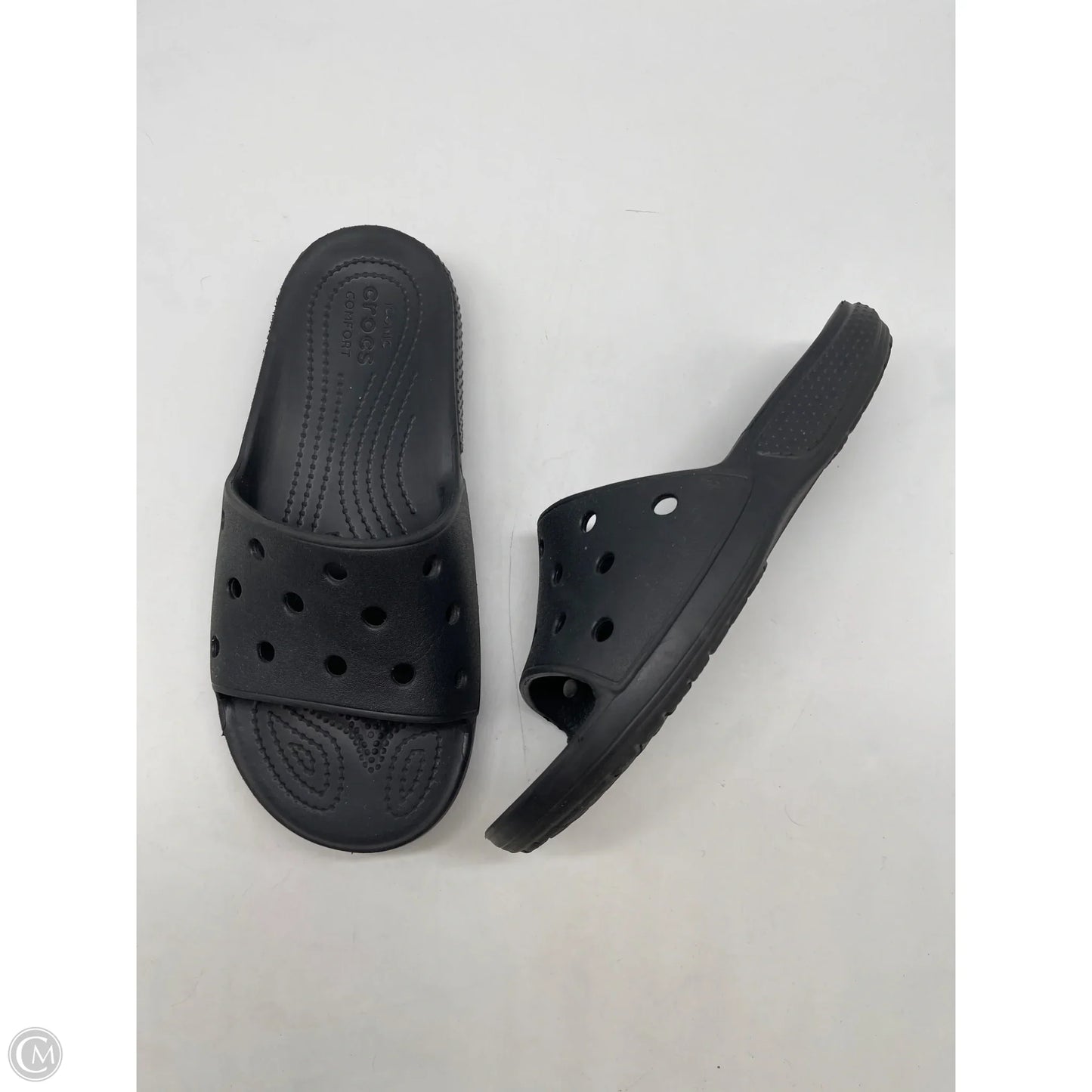 Sandals Flats By Crocs In Black, Size: 6