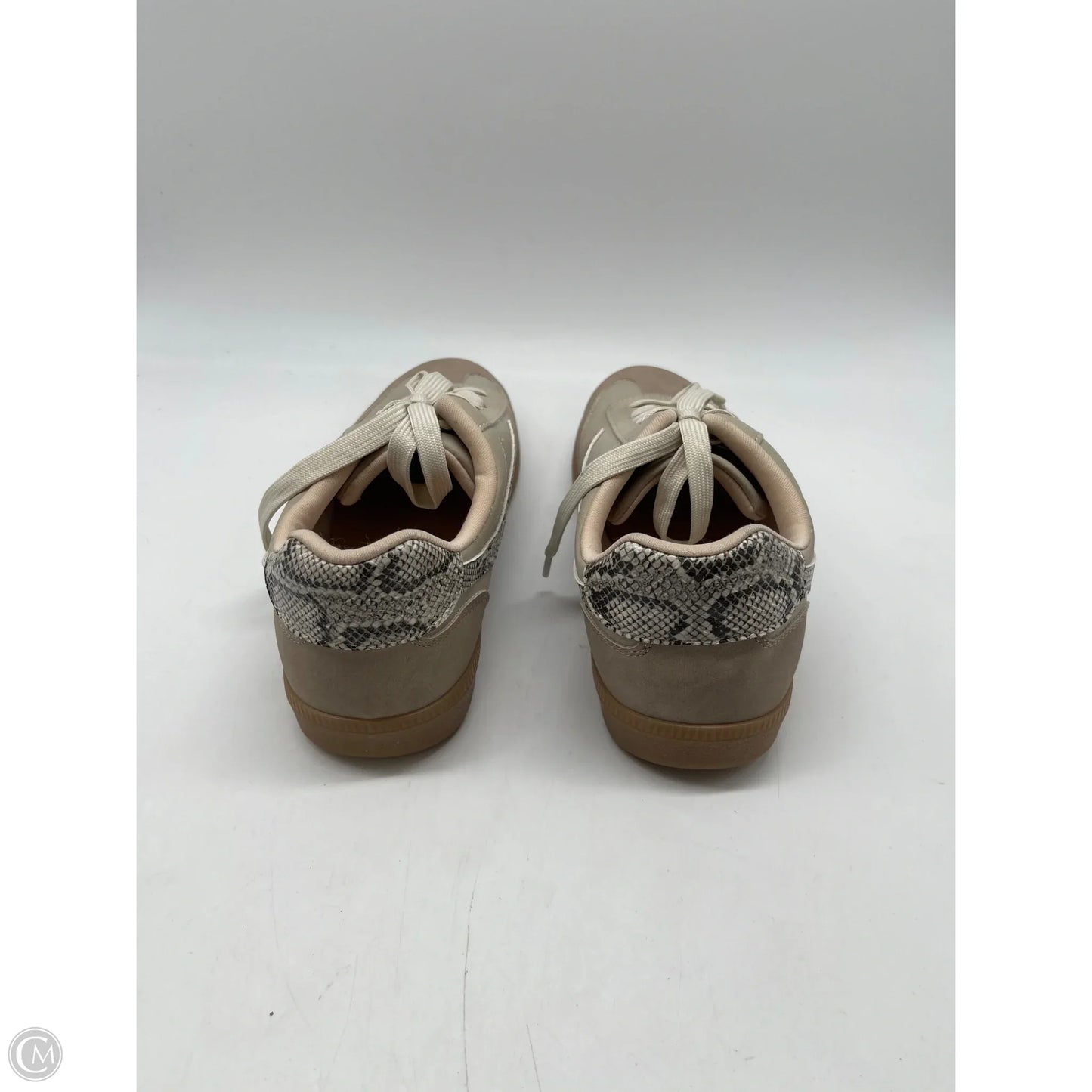 Shoes Sneakers By Dolce Vita In Tan, Size: 7