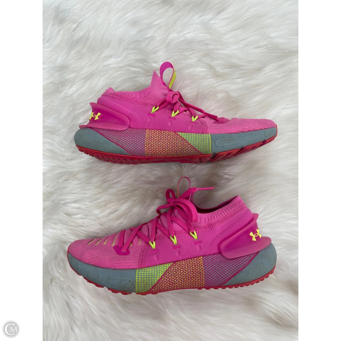 Shoes Athletic By Under Armour In Pink, Size: 7.5