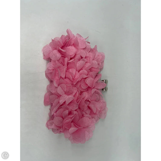 Clutch By Clothes Mentor, Size: Medium