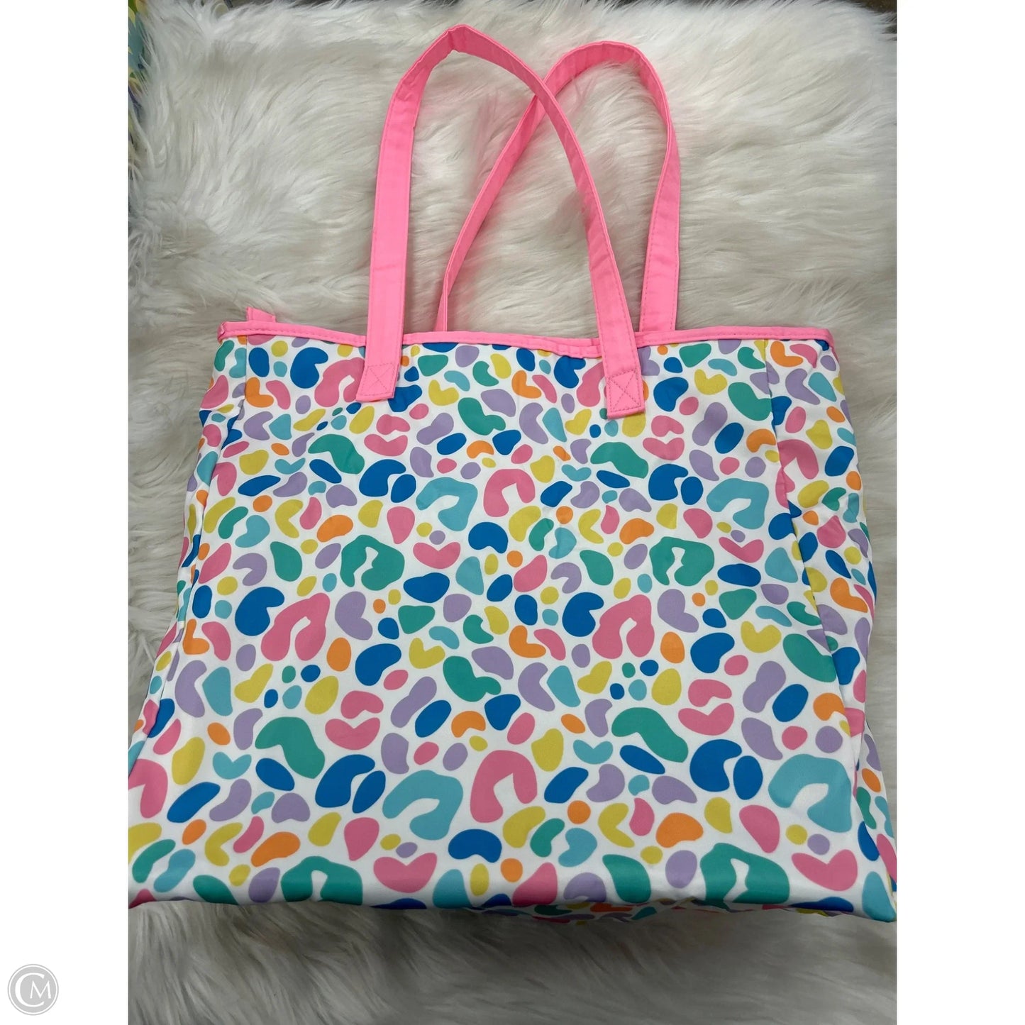 Tote By Clothes Mentor, Size: Medium