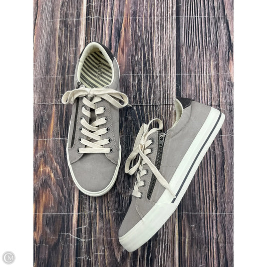 Shoes Sneakers By Taos In Grey, Size: 10