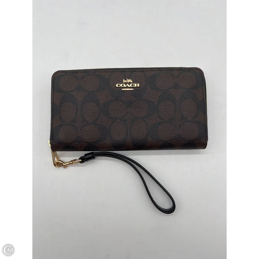 Wristlet Designer By Coach, Size: Large