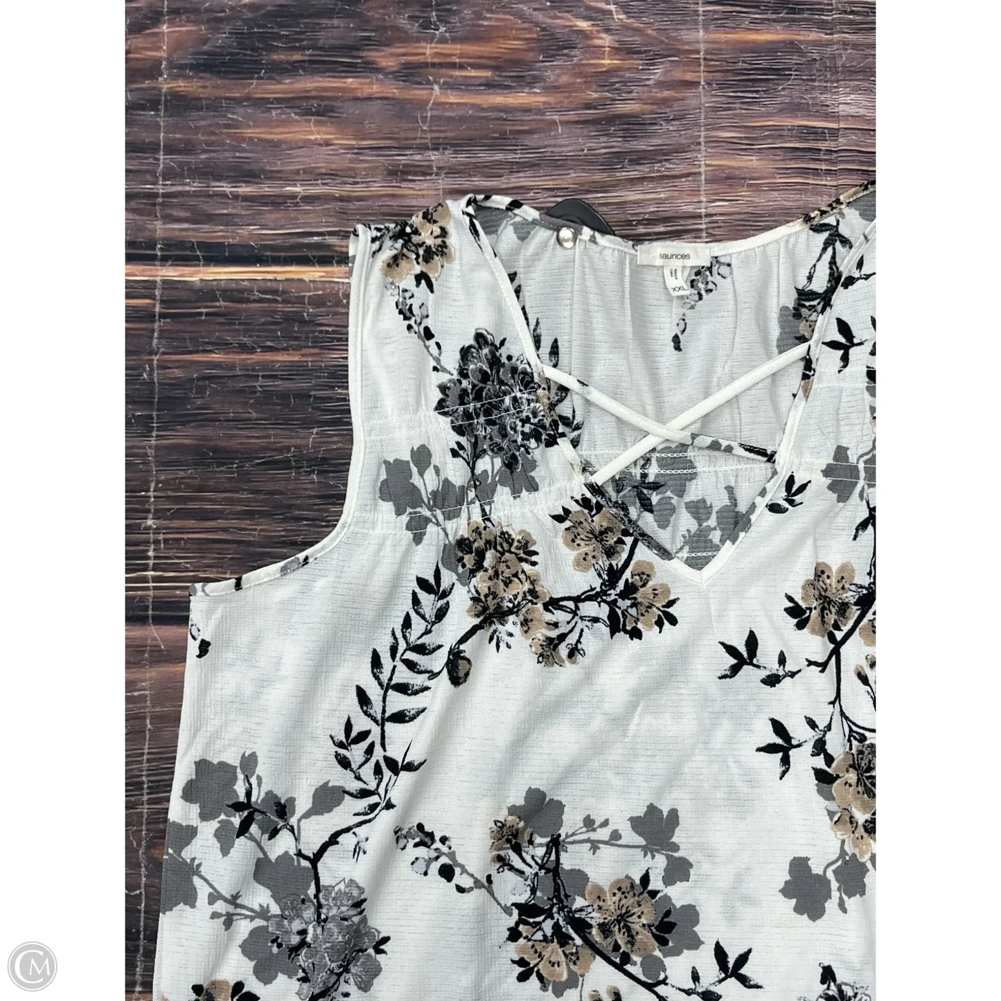 Tank Top By Maurices In White, Size: 1x