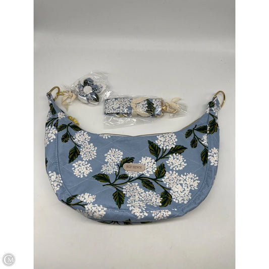 Handbag By Clothes Mentor, Size: Medium