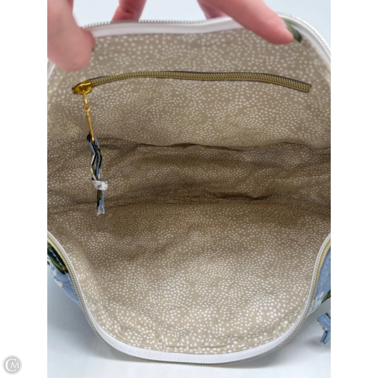 Handbag By Clothes Mentor, Size: Medium