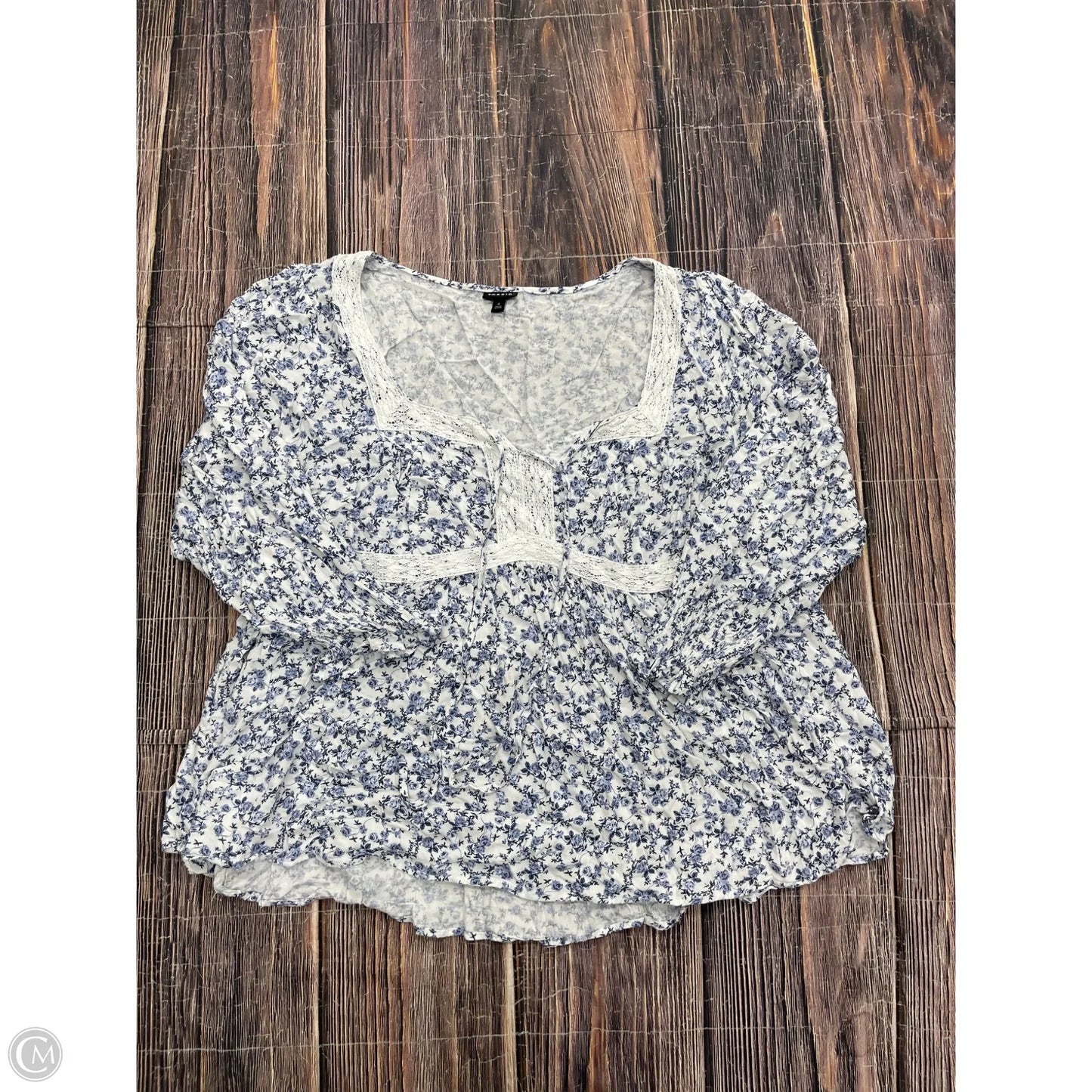 Top Long Sleeve By Torrid In Blue & White, Size: 4x